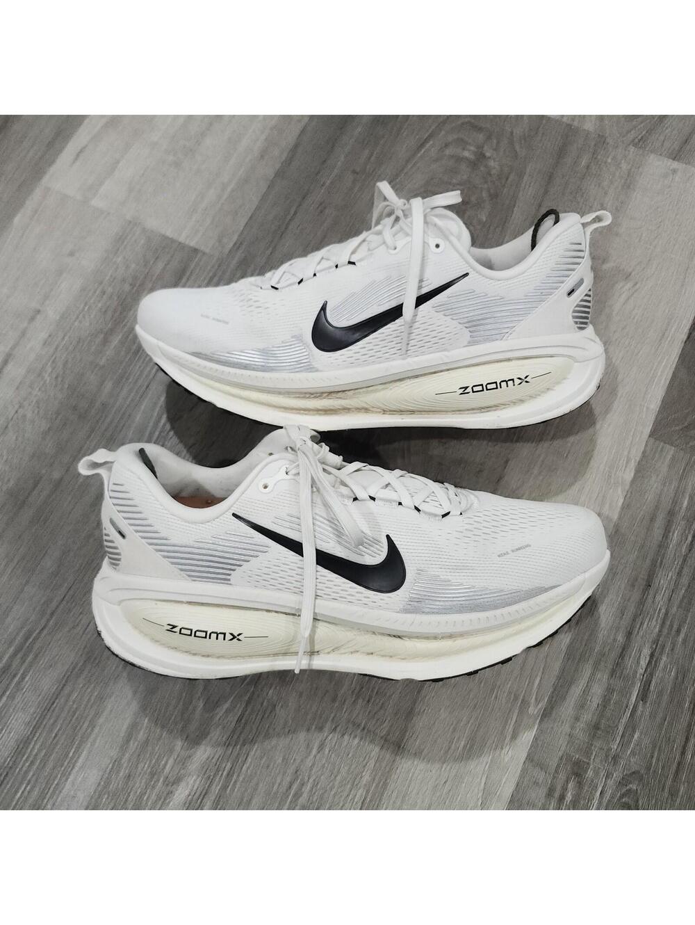 Nike Vomero 18 Summit White Coconut Milk HM6803101 Running Gym Exercise 11.5